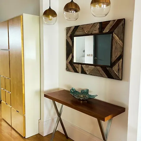 Airy Loft Leeds (West Yorkshire)